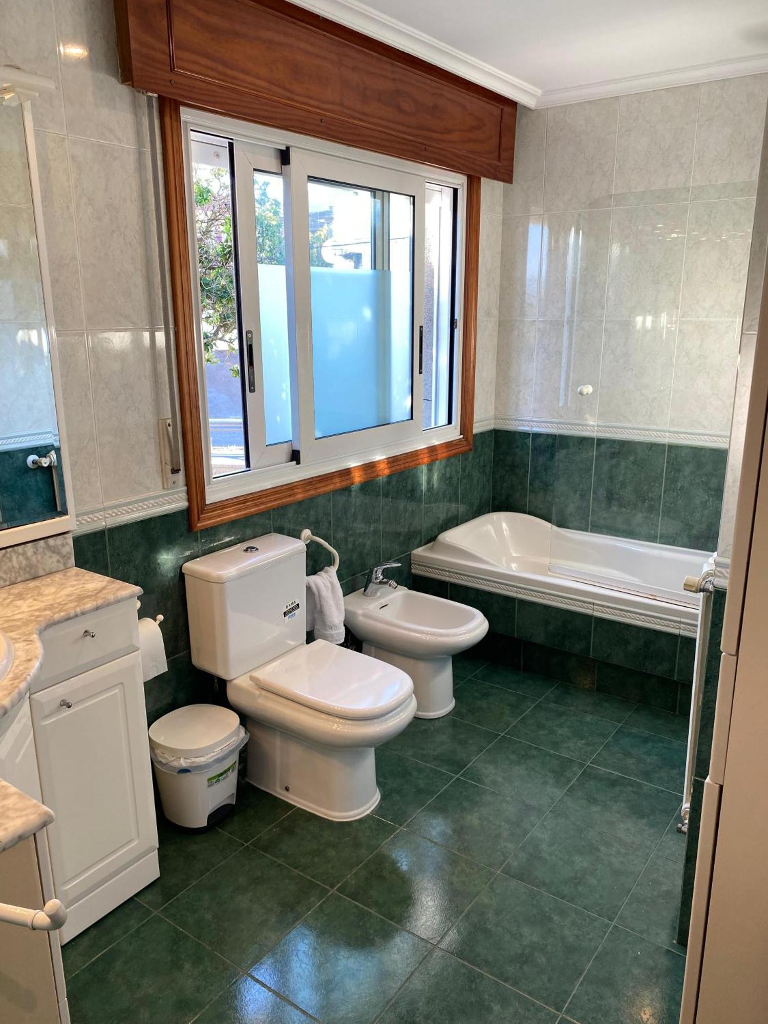 Chalet Adosado Independiente En Vigo - Canido Oya Εξωτερικό φωτογραφία