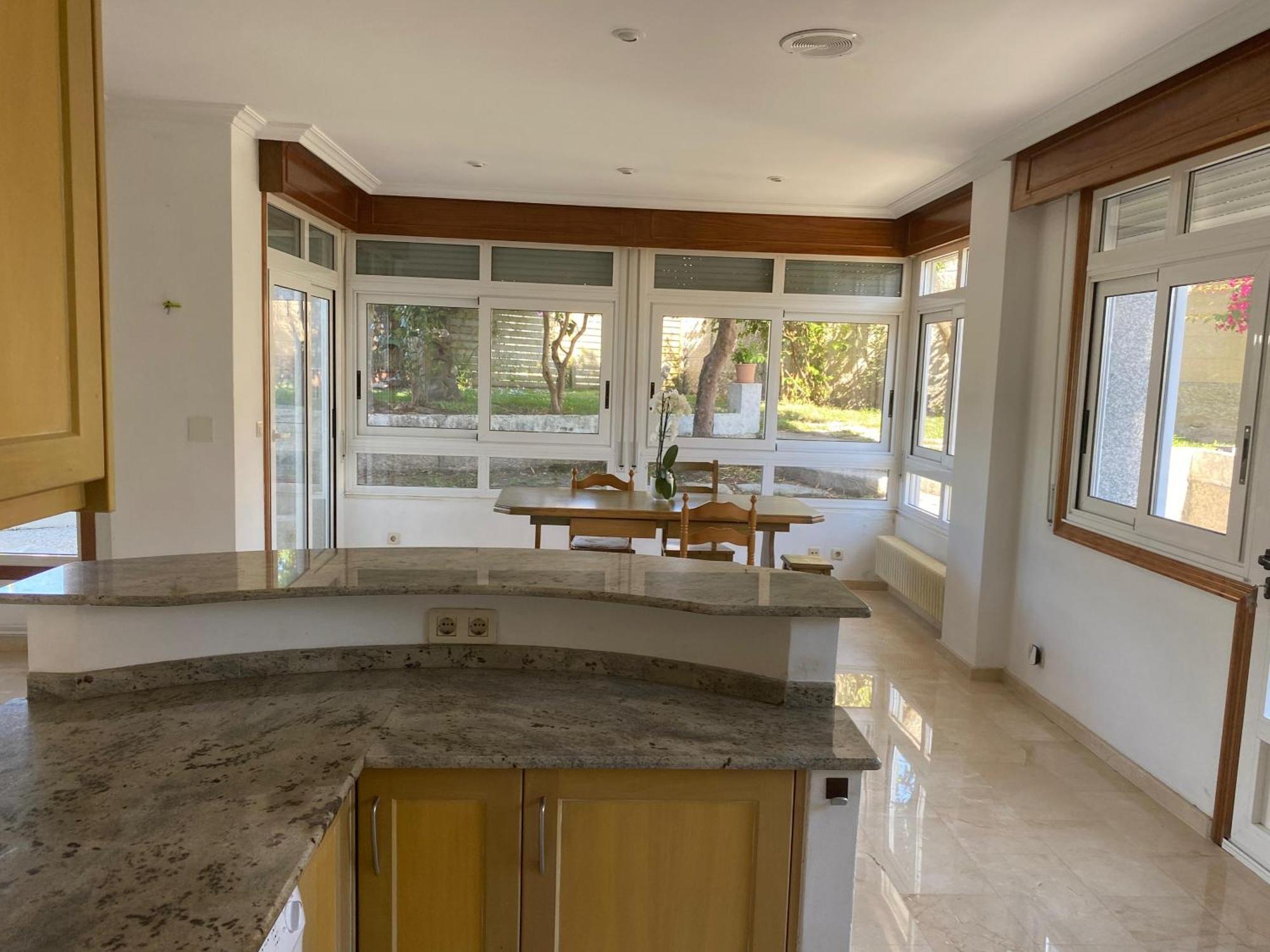 Chalet Adosado Independiente En Vigo - Canido Oya Εξωτερικό φωτογραφία