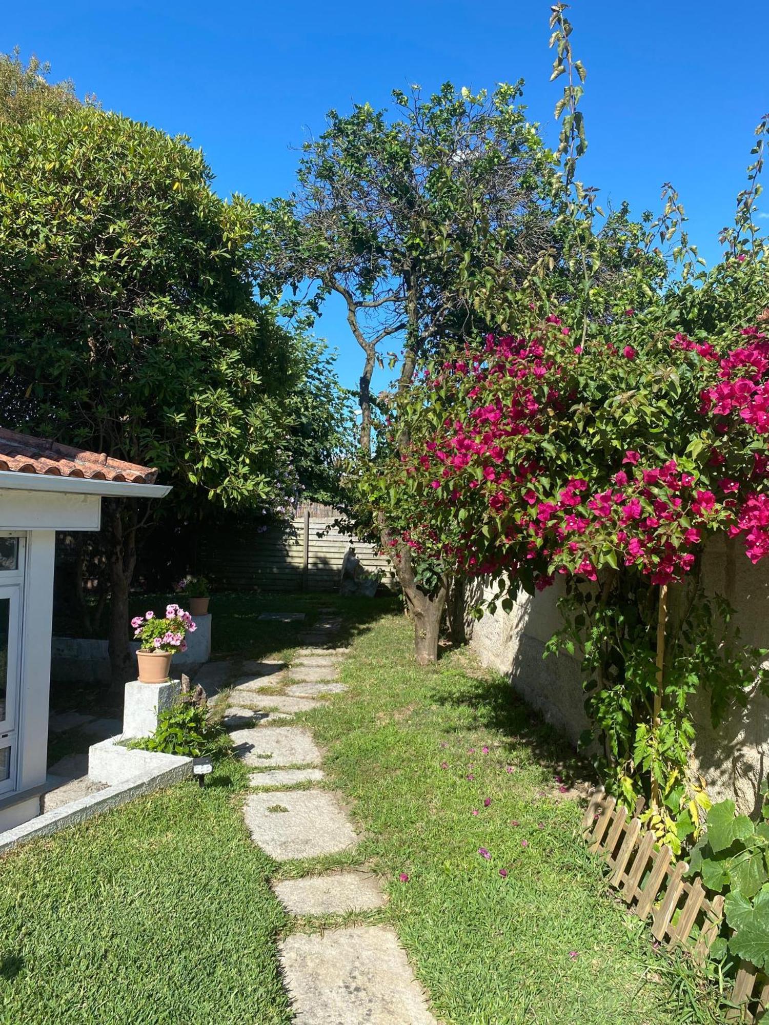 Chalet Adosado Independiente En Vigo - Canido Oya Εξωτερικό φωτογραφία